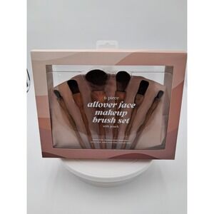 Luxe + Willow 6 Piece All Over Makeup Brush Set & Makeup Carrying Case